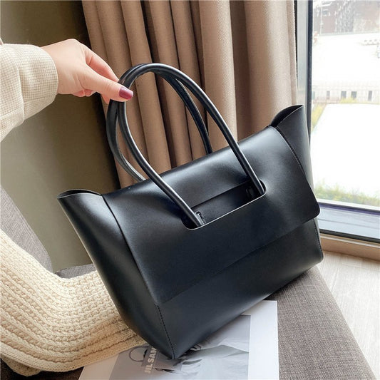 Women’s Large Shoulder Tote Bag – Elegant & Spacious