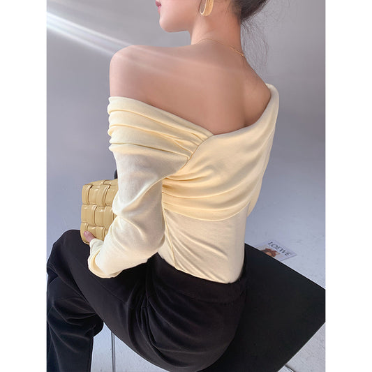 Asymmetric Off-Shoulder Slim Crop Top