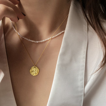 Necklace with Two Pearls